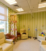 assets/images/photos/the-hospital/kids_chemo.jpg